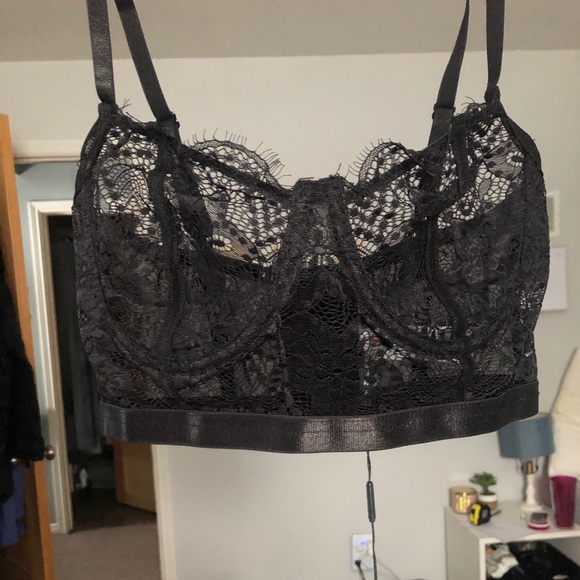 PLT bra - Picture 1 of 1